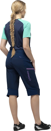 Шорты женские Norrona Fjora Flex1 Indigo Night/Violet Tulle - Фото 4 большая
