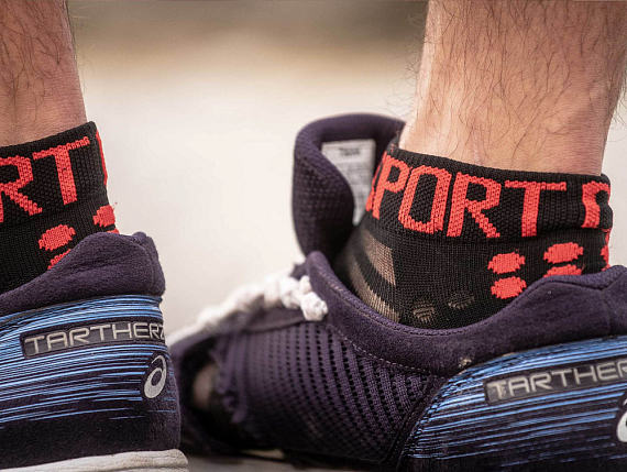 Носки Compressport Run Ultralight Low v3 Черный - Фото 4 большая