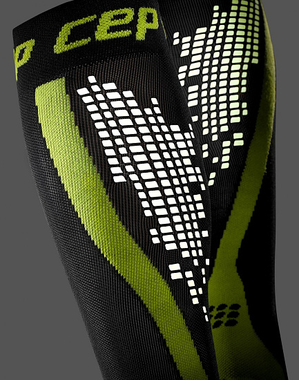 Компрессионные гольфы женские CEP Nighttech для бега со светоотражателями - Фото 3 большая