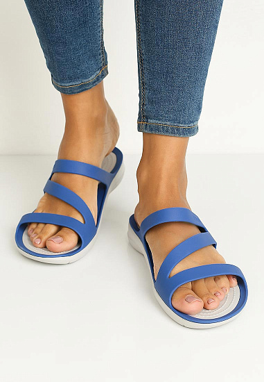 Сандалии женские Crocs Swiftwater Sandal Blue Jean/Pearl White - Фото 5 большая