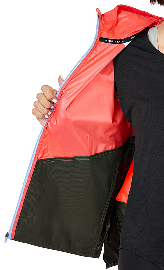 Куртка женская Nike Shield Trail Magic Ember/Light Soft Pink/Aluminum/Black - Фото 9 большая