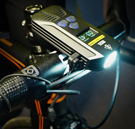 Велосипедный фонарь Nitecore Br35 Cree Xm-L U2 - Фото 4 большая