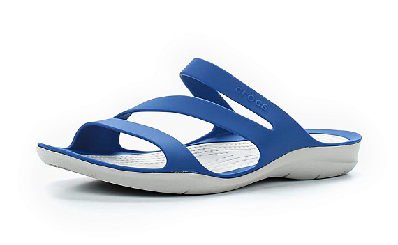 Сандалии женские Crocs Swiftwater Sandal Blue Jean/Pearl White - Фото 1 большая