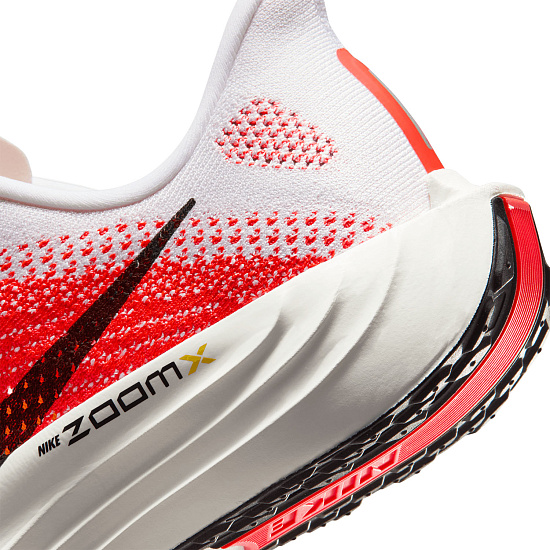 Кроссовки мужские Nike Pegasus Plus White/Black/Bright Crimson/Topaz Gold - Фото 7 большая