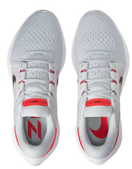 Кроссовки мужские Nike Vomero 16 Photon Dust/Black/Lt Crimson/White - Фото 3 большая