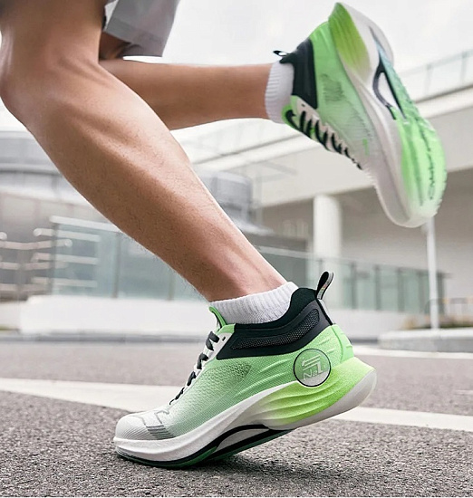 Кроссовки мужские Anta Mach Pro Paper White/Fluorescent Grass Green/Black - Фото 2 большая