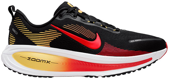 Кроссовки мужские Nike Vomero 18 Black/Light Crimson/Topaz Gold/Bright Crimson - Фото 1 большая