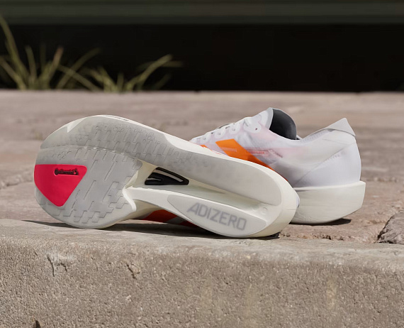 Кроссовки мужские Adidas Adizero Takumi Sen 11 Ftwwht/Luor/Lucred - Фото 2 большая