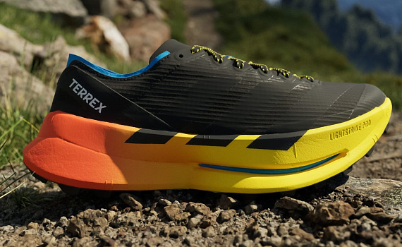 Кроссовки мужские Adidas Terrex Agravic Speed Ultra 2 Cblack/Cblack/Lurabl - Фото 2 большая