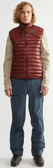 Жилет мужской Klattermusen Lopt Vest Madder Red - Фото 3 большая