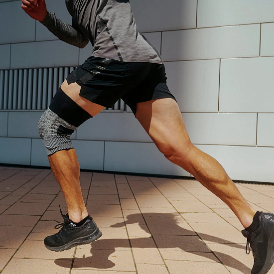 Коленный бандаж CEP CS172U Max Support Compression Black/White - Фото 6 большая