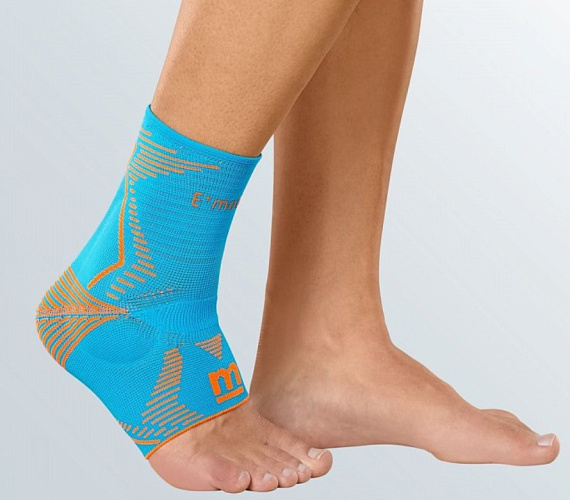 Бандаж голеностопный с силиконовыми вкладышами Medi Levamed E+motion - Фото 8 большая