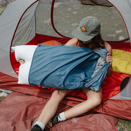 Наволочка Klymit Drift Camping Pillowcase Queen голубой - Фото 4 большая