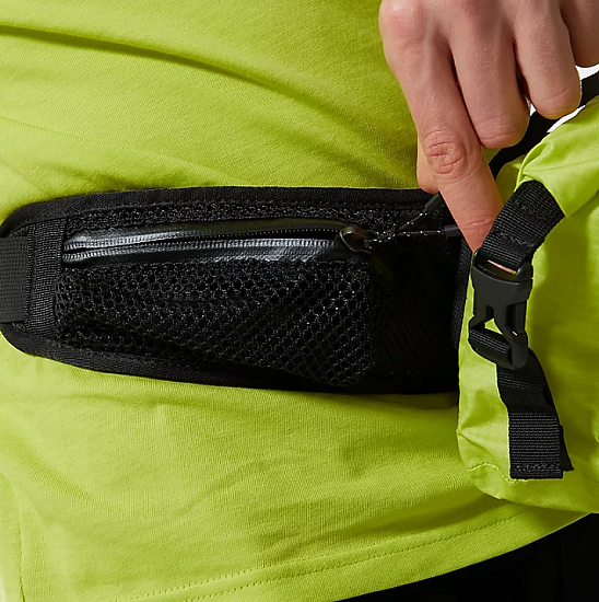 Поясная сумка The North Face Waterproof Lumbar Sulphur Spring Green-TNF Black - Фото 9 большая