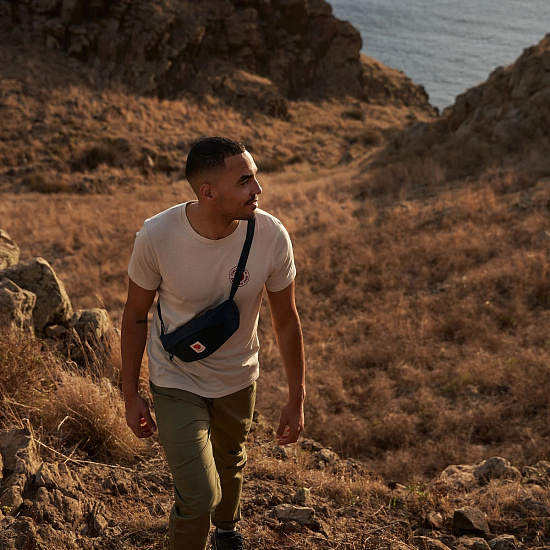 Поясная сумка Fjallraven Ulvo Hip Pack Medium Mountain Blue - Фото 8 большая