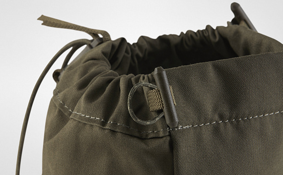 Карман для рюкзака Fjallraven Singi Gear Holder Dark Olive - Фото 3 большая