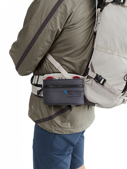 Карман на рюкзак Klattermusen Hipbelt Pocket 2.0 Amaranth Red - Фото 3 большая