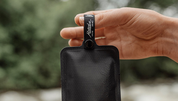 Мягкий флакон Matador Flatpak Toiletry Bottle Черный - Фото 2 большая