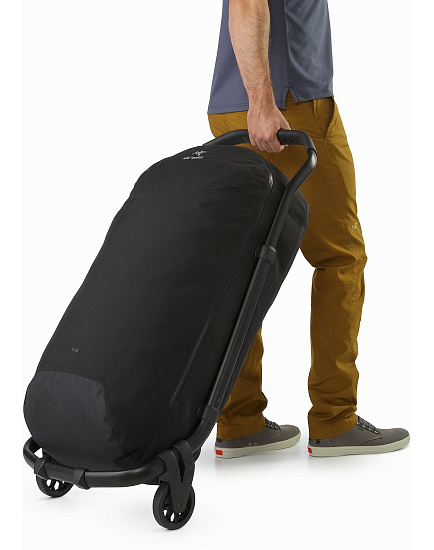 Сумка на колесах Arcteryx V110 Rolling Duffel Black - Фото 7 большая
