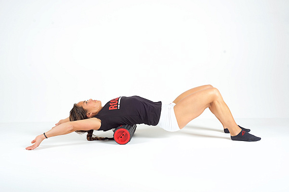 Массажный ролл RockTape RocknRoller 45 см черный - Фото 4 большая