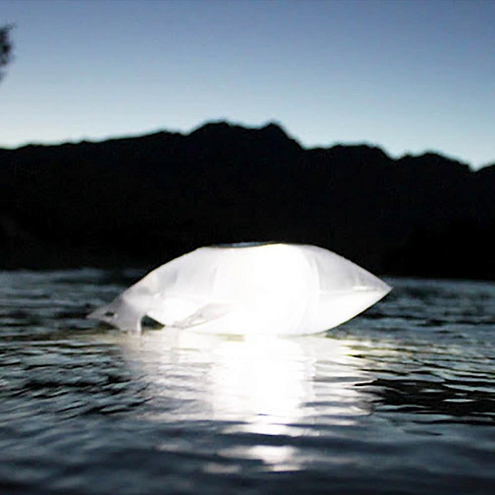 Автономный светодиодный светильник на солнечной батарее Luminaid Packlite16 - Фото 7 большая