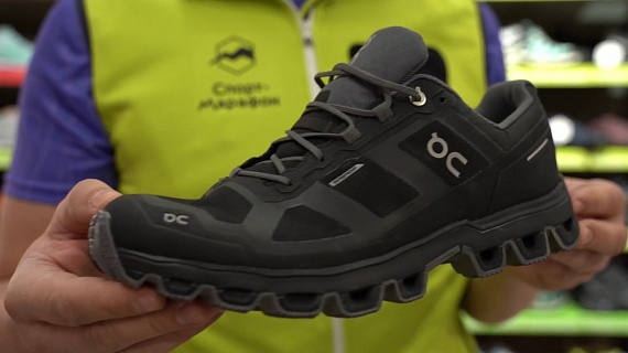 Кроссовки мужские On Cloudventure Waterproof Black/Graphit - Фото 2 большая