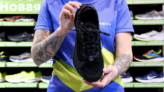 Кроссовки мужские Nike Pegasus Trail 2 GTX Black/Metallic Dark Grey/Iron Grey - Фото 2 большая