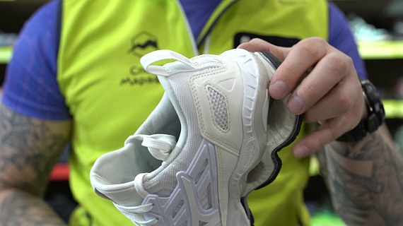 Кроссовки мужские Mizuno Wave Creation Waveknit Бел/Бел/Св.Гол - Фото 2 большая