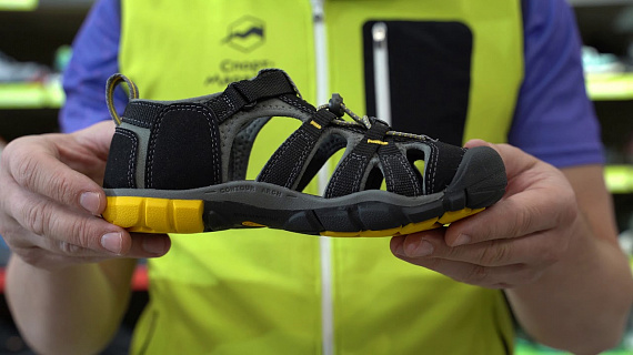 Сандалии детские Keen Seacamp II Cnx Black/Yellow - Фото 2 большая